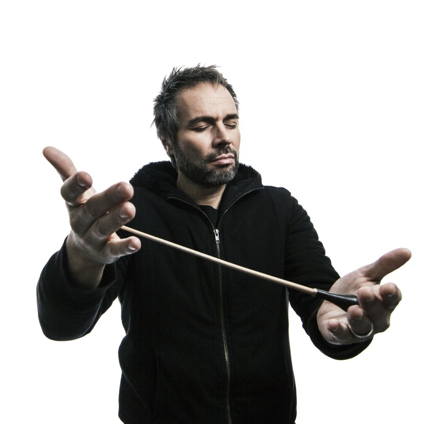 Josep Vicent debuta al frente de la Orquesta Sinfonica di Milano