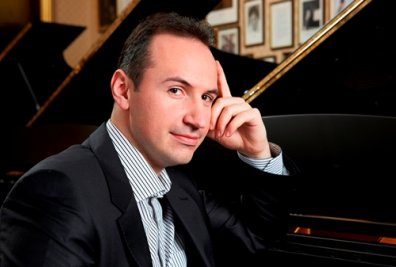 Simon Trpceski begins “Makedonissimo” at Wigmore Hall in London