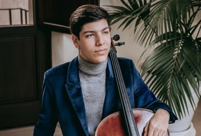 Álvaro Lozano, nuevo artista de Ibermúsica Artists
