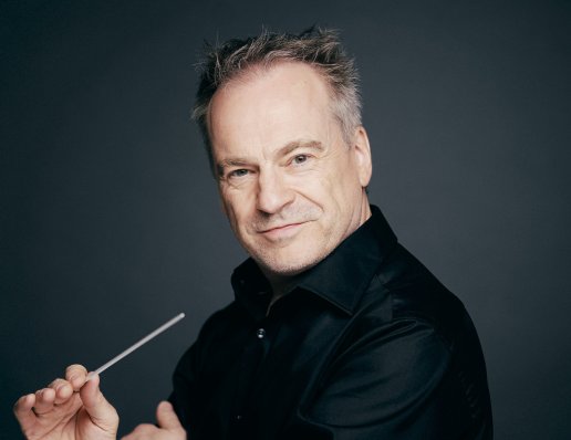 Jonathan Nott - Conductor