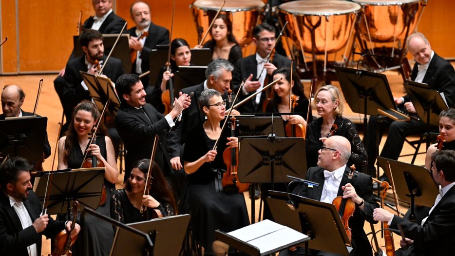 Nuno Coelho renueva como director titular de la Orquesta Sinfónica del Principado de Asturias hasta 2027