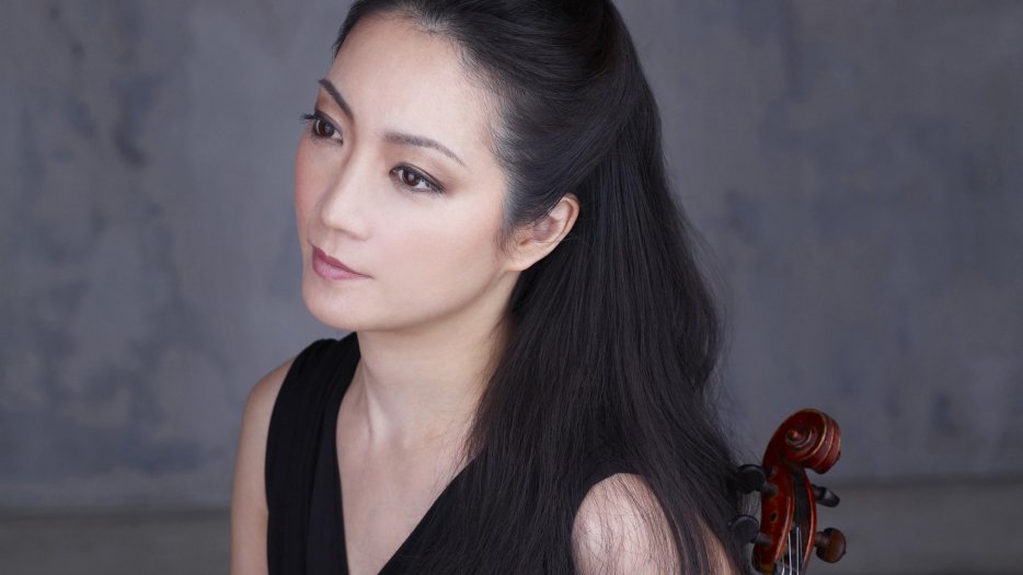 Akiko Suwanai debuta en los festivales de otoño de Enescu y Moravian