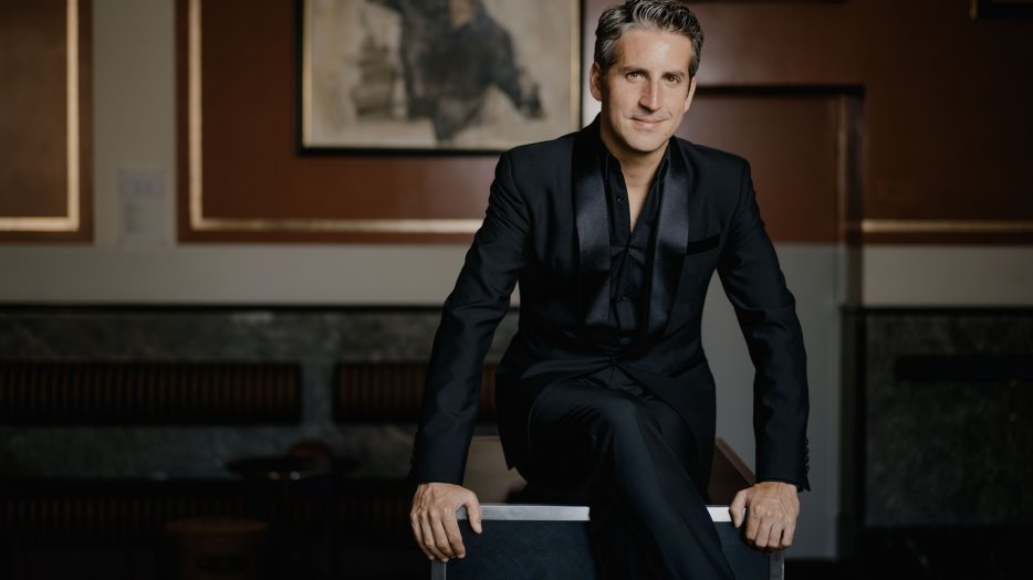 Lucas Macías: debut con la Orquesta del Teatre del Liceu