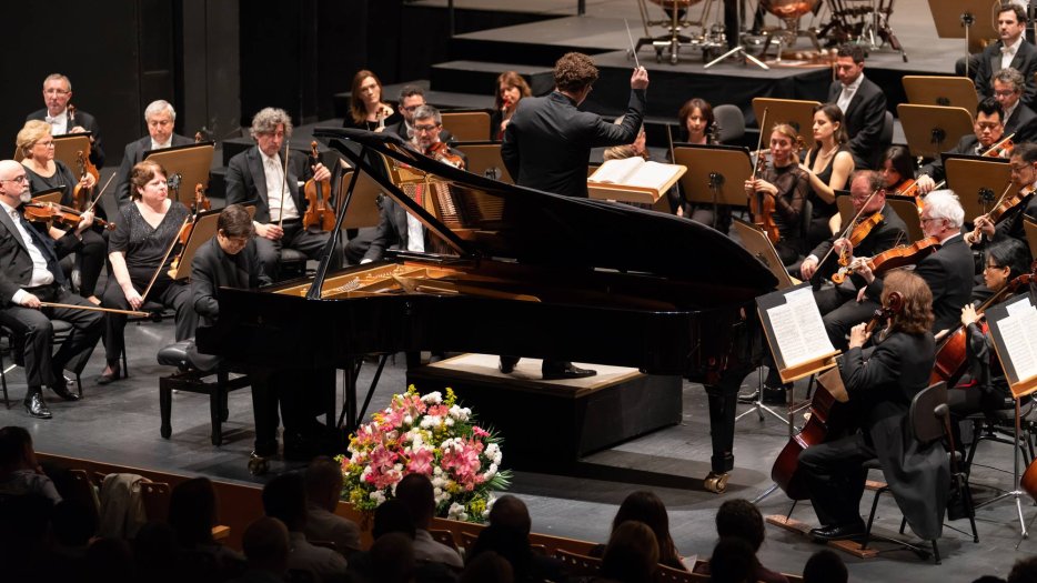 Javier Perianes vuelve al Maestranza